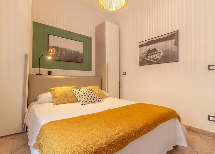 2 Steps Away From With Private Parking Apartmán *