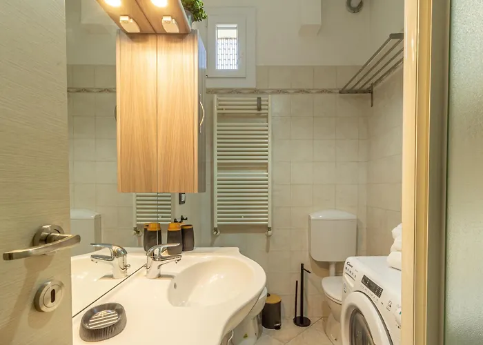 Apartmán 2 Steps Away From With Private Parking Boloňa